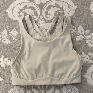 Lululemon High Neck Train Bra ~ White ~ Size 6